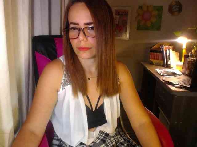 danielle-rose webcam