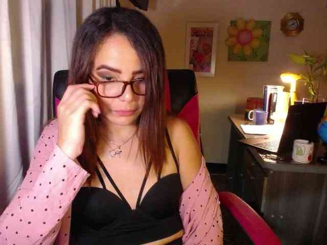 danielle-rose webcam