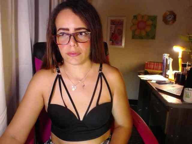 danielle-rose webcam