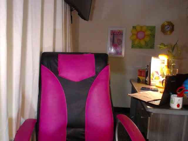 danielle-rose webcam