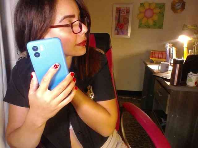 danielle-rose webcam