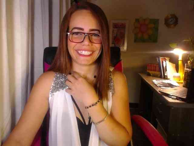 danielle-rose webcam