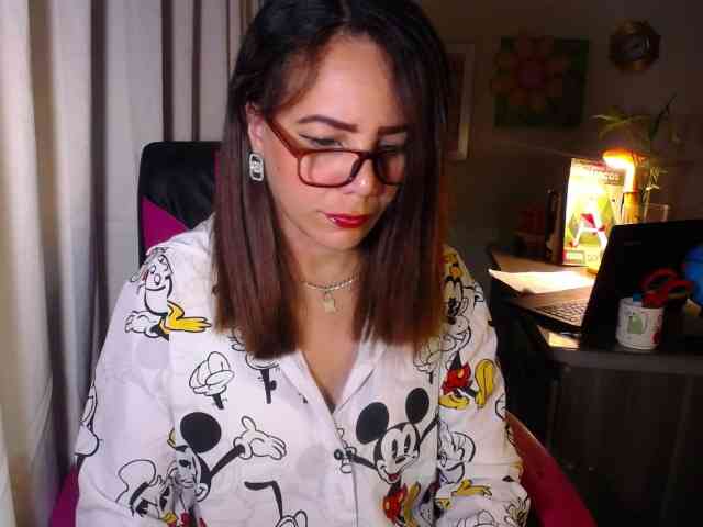 danielle-rose webcam