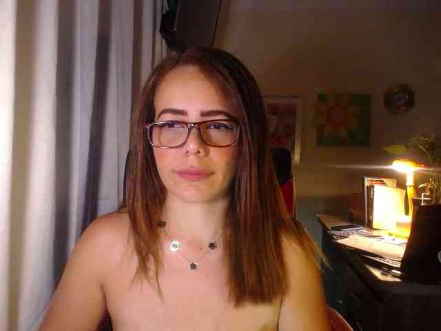danielle-rose webcam