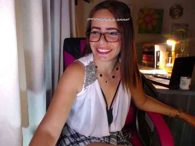 danielle-rose webcam