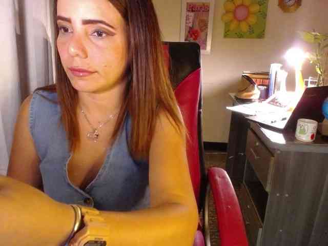 danielle-rose webcam