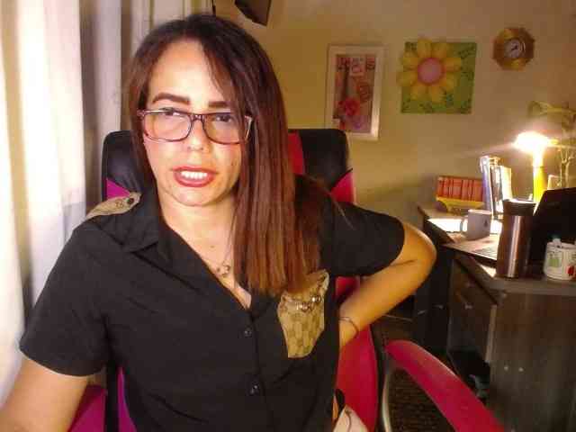 danielle-rose webcam
