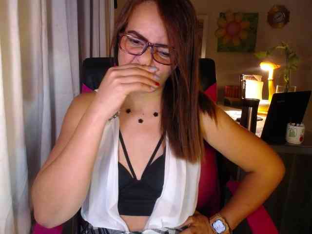 danielle-rose webcam
