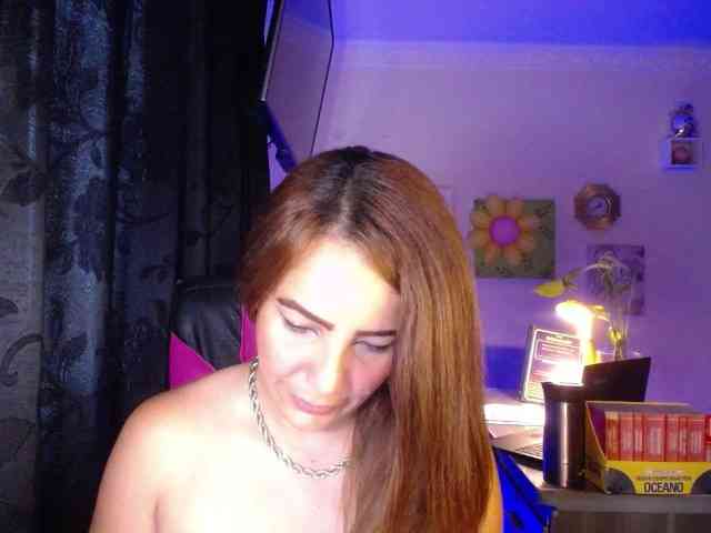 danielle-rose webcam