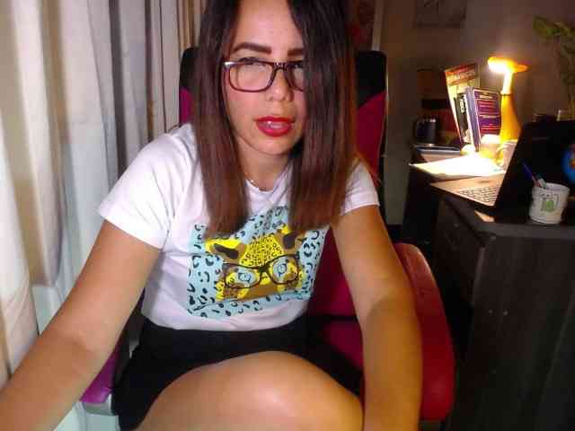 danielle-rose webcam