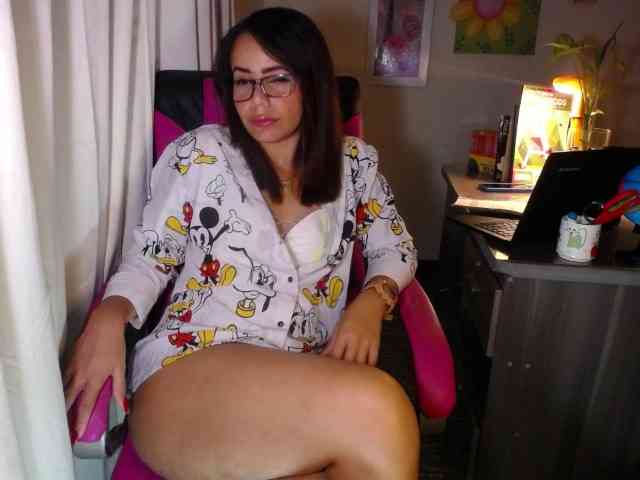 danielle-rose webcam