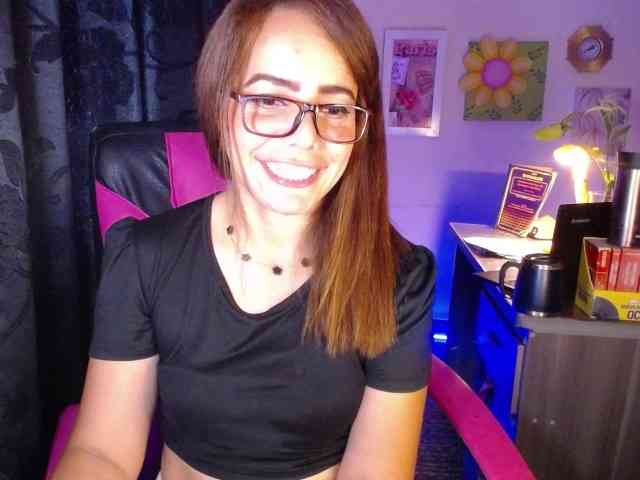 danielle-rose webcam