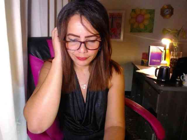 danielle-rose webcam