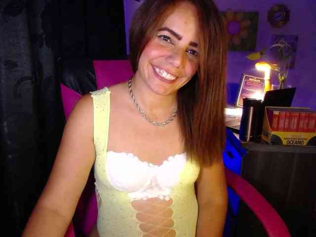 danielle-rose webcam