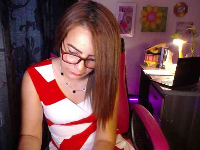 danielle-rose webcam