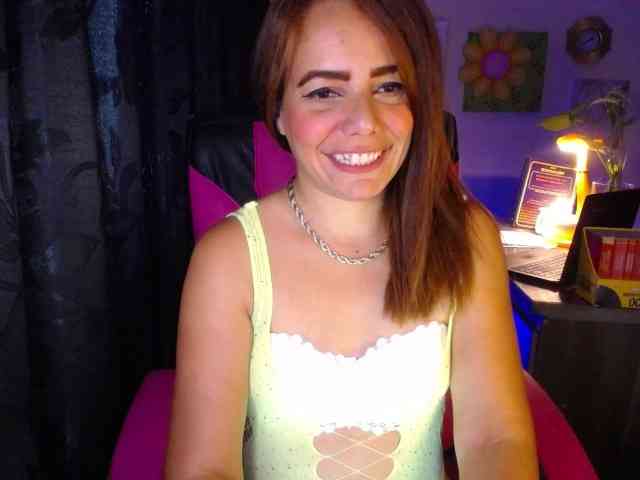 danielle-rose webcam