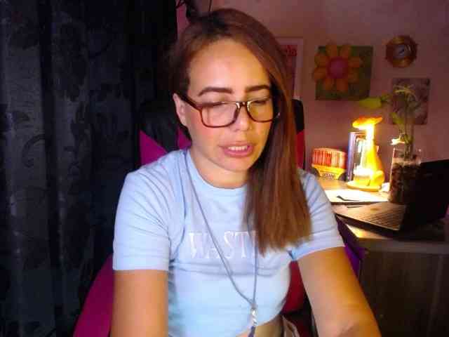 danielle-rose webcam
