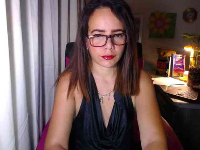 danielle-rose webcam