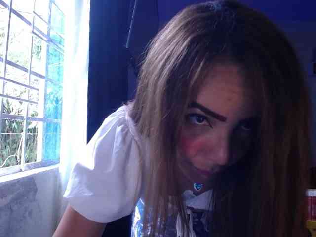 danielle-rose webcam