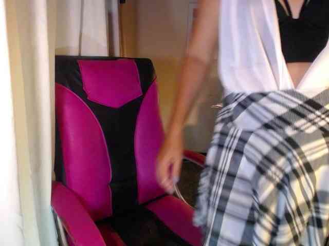 danielle-rose webcam
