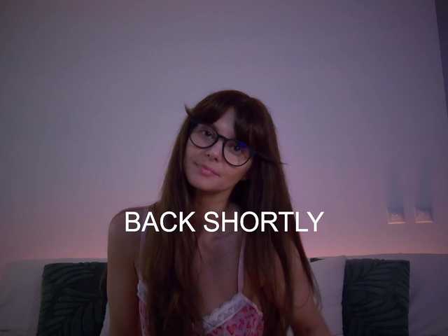 LilyRoselyn live cam on BongaCams