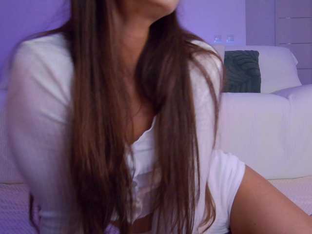 LilyRoselyn live webcam show