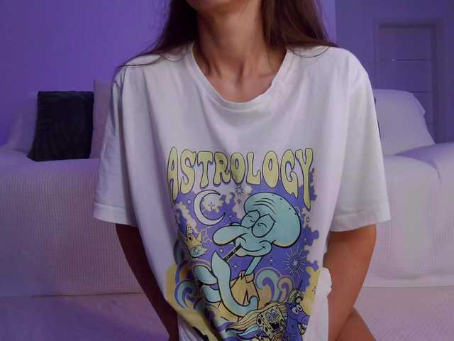 LilyRoselyn live webcam show