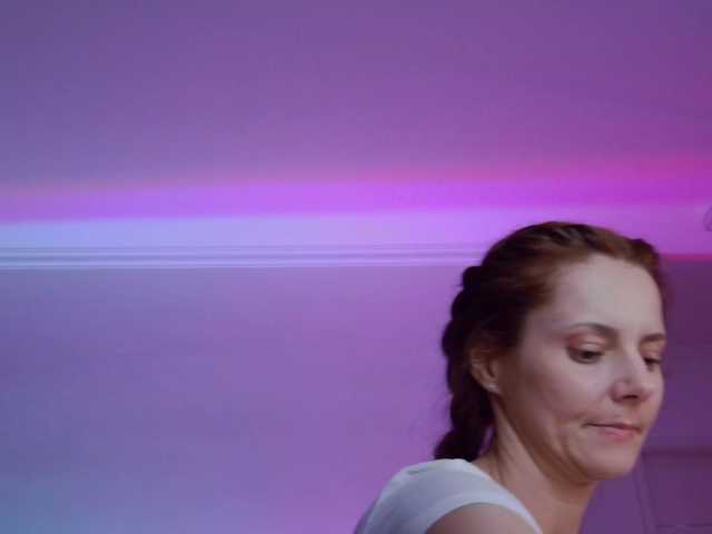 LilyRoselyn live cam on BongaCams
