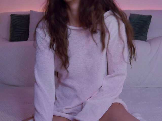 LilyRoselyn's BongaCams show and profile