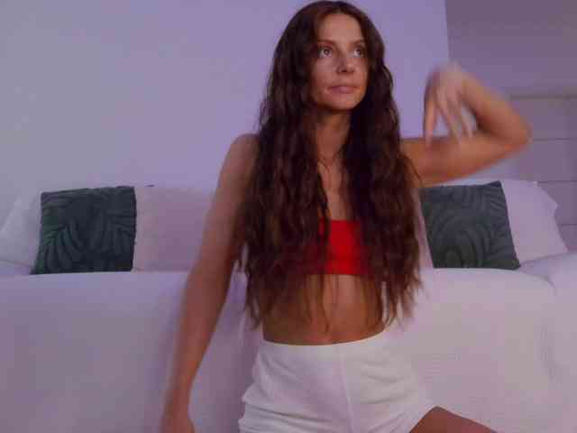LilyRoselyn webcam