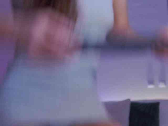 LilyRoselyn webcam