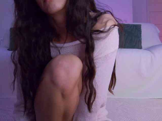 Modella: LilyRoselyn