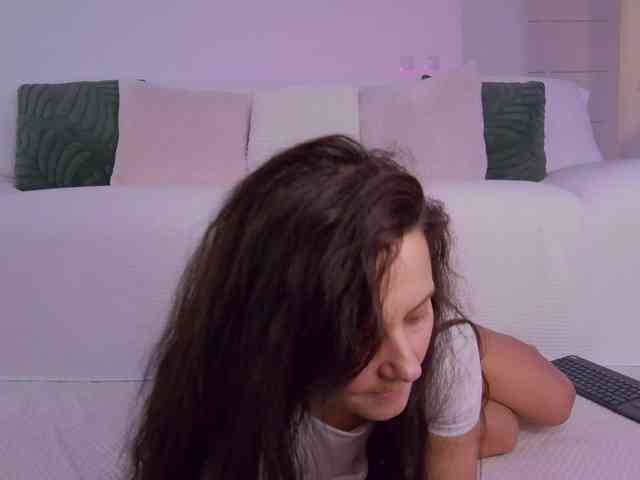 LilyRoselyn LilyRoselyn