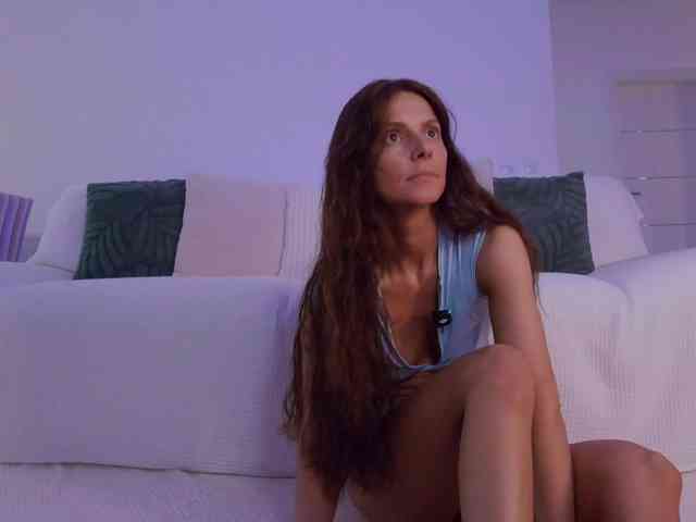 Modelo: LilyRoselyn