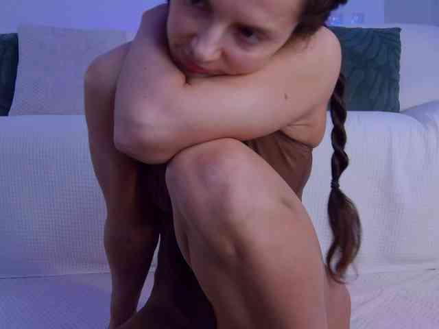Modelo: LilyRoselyn