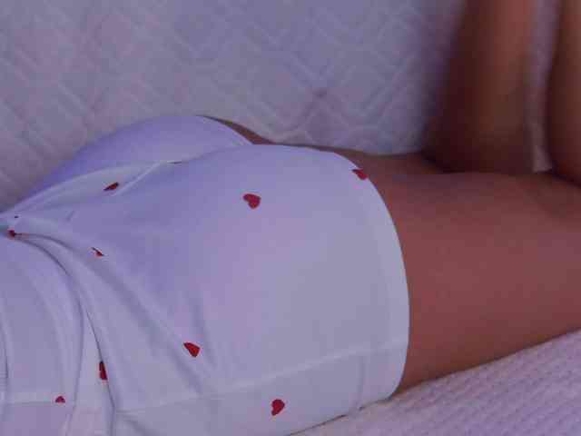 LilyRoselyn Live Webcam on BongaCams