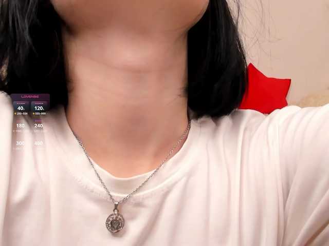 LisaMooore live cam on BongaCams