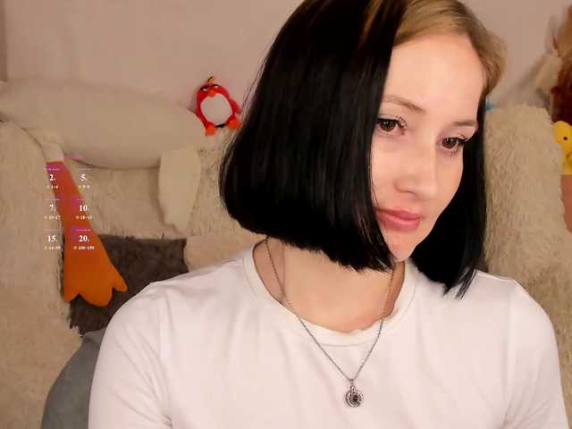LisaMooore live cam on BongaCams