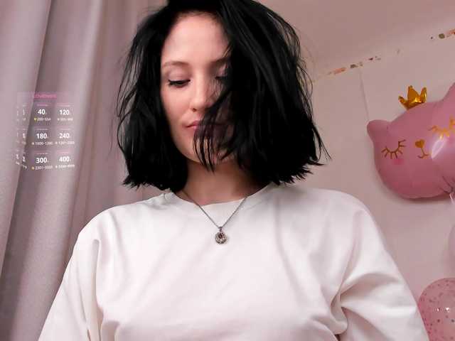 LisaMooore's BongaCams show and profile