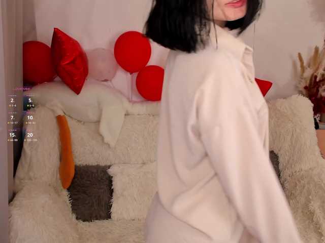 LisaMooore live cam on BongaCams