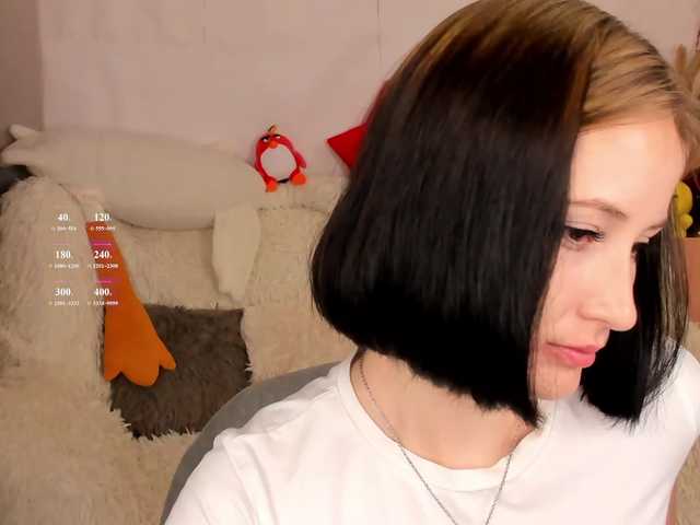 LisaMooore live cam on BongaCams