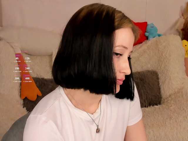 LisaMooore live cam on BongaCams