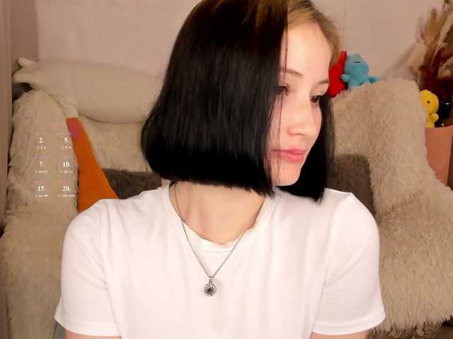 LisaMooore live cam on BongaCams