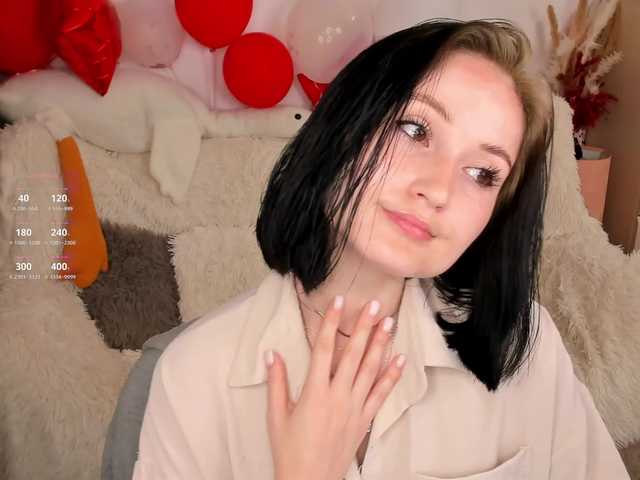 LisaMooore live cam on BongaCams