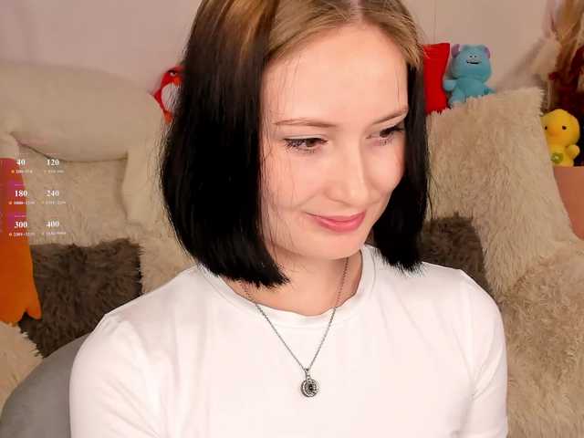 LisaMooore live cam on BongaCams
