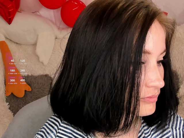LisaMooore live cam on BongaCams