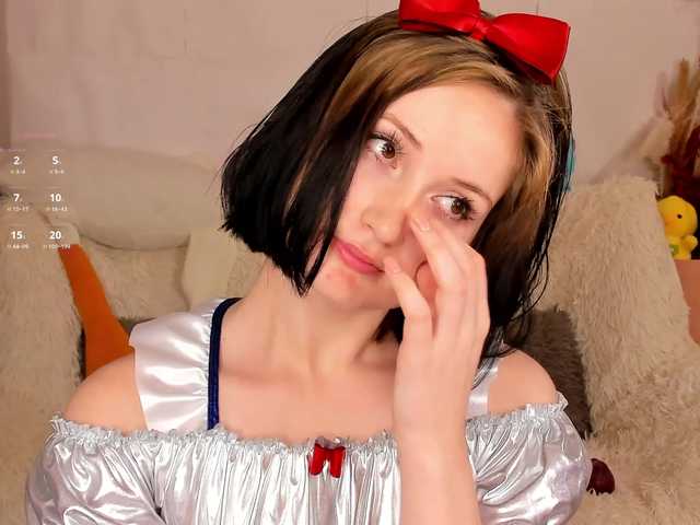LisaMooore live cam on BongaCams