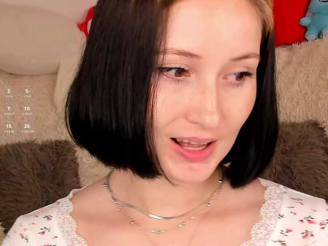 LisaMooore live cam on BongaCams