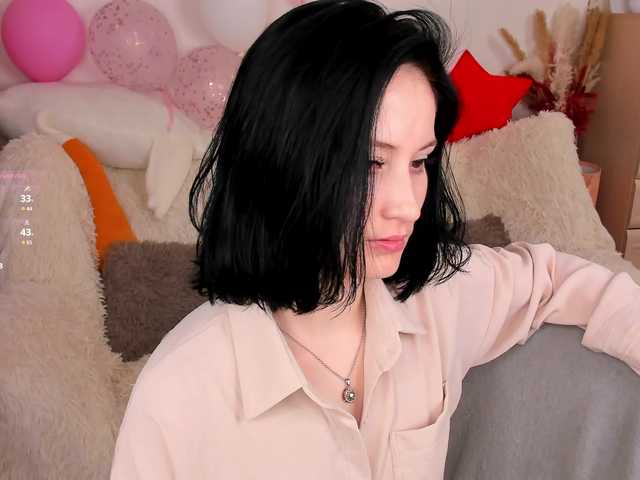 LisaMooore's BongaCams show and profile