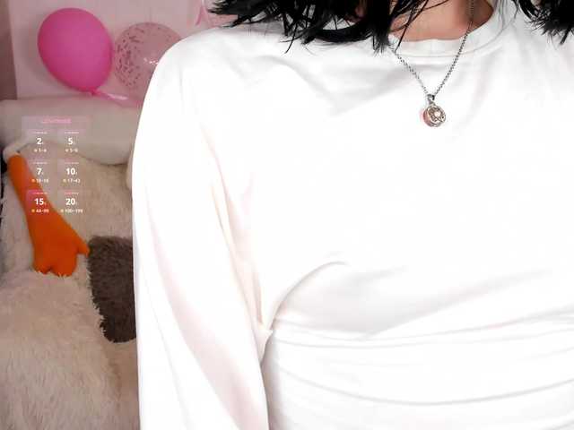 LisaMooore's BongaCams show and profile